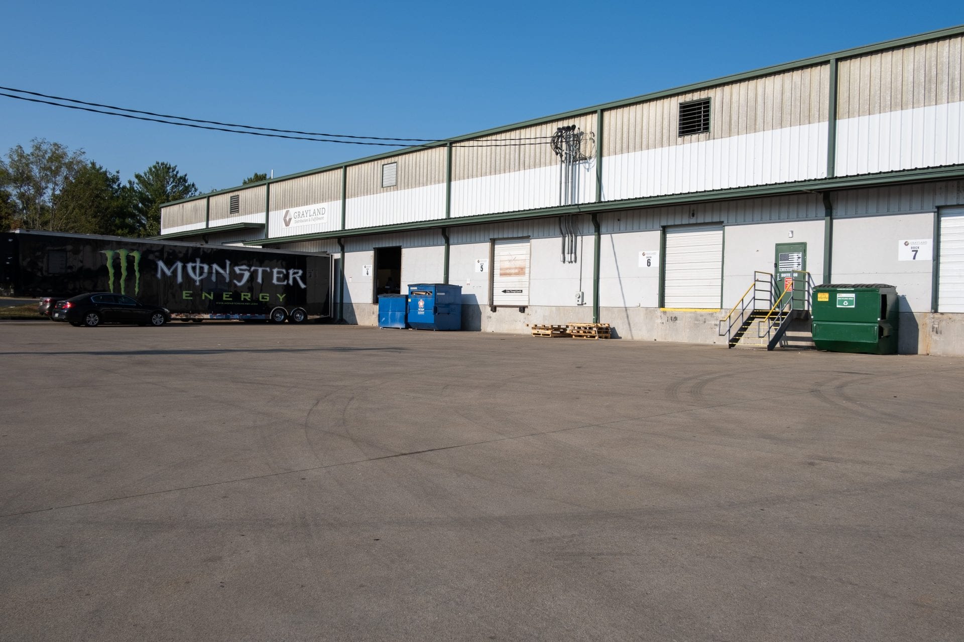 Docks at Exterior of Warehouse Distribution Center offering commercial storage and small business storage with shipping and receiving docks.